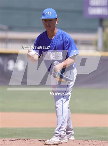 Thumbnail 2 in Caruthers vs. Gridley (71st Annual San Diego Lions Tournament) photogallery.