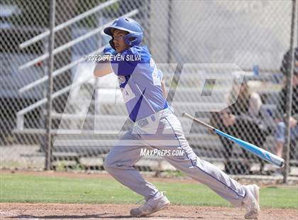 Thumbnail 3 in Caruthers vs. Gridley (71st Annual San Diego Lions Tournament) photogallery.
