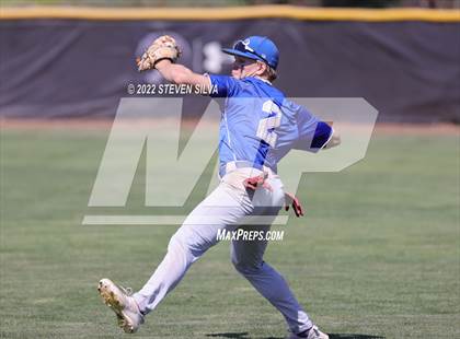 Thumbnail 1 in Caruthers vs. Gridley (71st Annual San Diego Lions Tournament) photogallery.