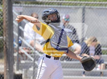 Thumbnail 2 in Caruthers vs. Gridley (71st Annual San Diego Lions Tournament) photogallery.