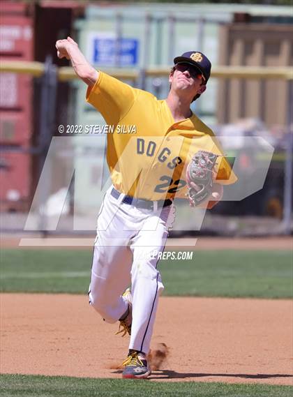 Thumbnail 1 in Caruthers vs. Gridley (71st Annual San Diego Lions Tournament) photogallery.