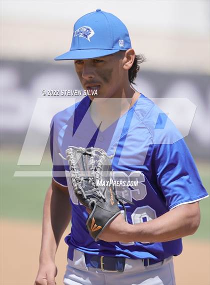 Thumbnail 3 in Caruthers vs. Gridley (71st Annual San Diego Lions Tournament) photogallery.