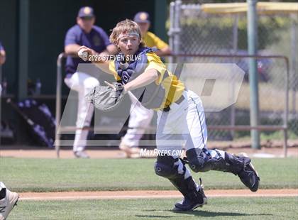 Thumbnail 1 in Caruthers vs. Gridley (71st Annual San Diego Lions Tournament) photogallery.