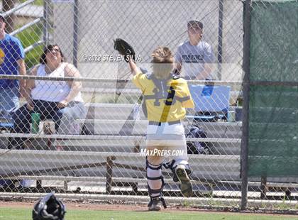 Thumbnail 2 in Caruthers vs. Gridley (71st Annual San Diego Lions Tournament) photogallery.