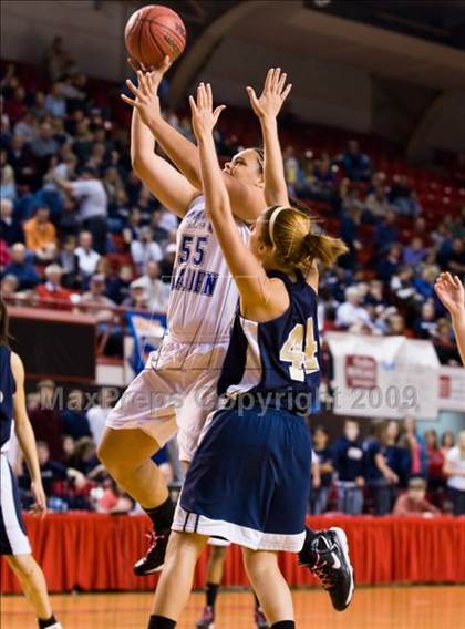 Thumbnail 1 in Bishop McGuinness vs. East Bladen (NCHSAA 1A Final) photogallery.