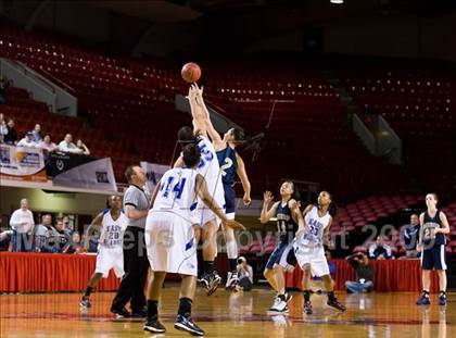 Thumbnail 1 in Bishop McGuinness vs. East Bladen (NCHSAA 1A Final) photogallery.