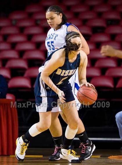 Thumbnail 1 in Bishop McGuinness vs. East Bladen (NCHSAA 1A Final) photogallery.