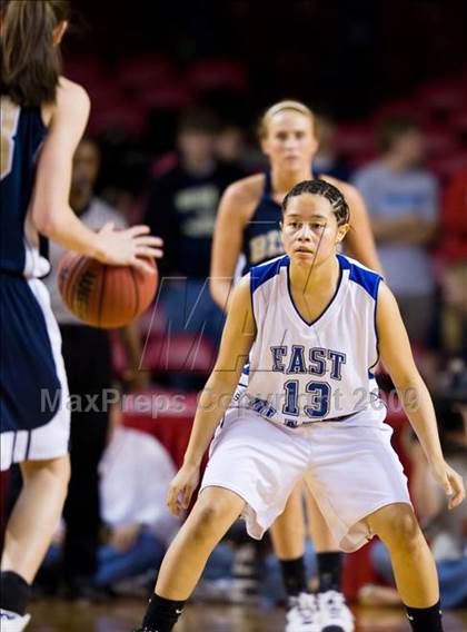 Thumbnail 3 in Bishop McGuinness vs. East Bladen (NCHSAA 1A Final) photogallery.