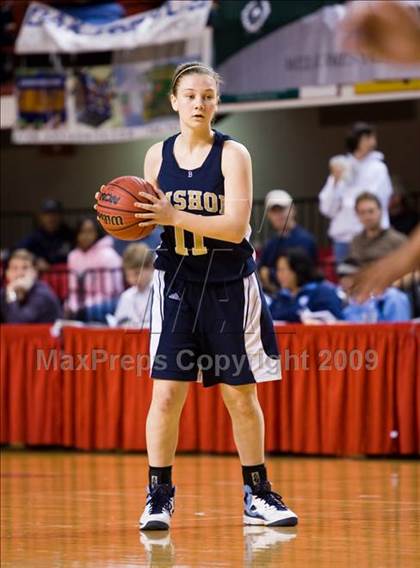 Thumbnail 3 in Bishop McGuinness vs. East Bladen (NCHSAA 1A Final) photogallery.