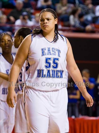 Thumbnail 1 in Bishop McGuinness vs. East Bladen (NCHSAA 1A Final) photogallery.