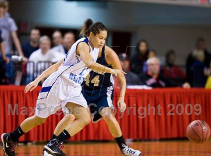 Thumbnail 3 in Bishop McGuinness vs. East Bladen (NCHSAA 1A Final) photogallery.