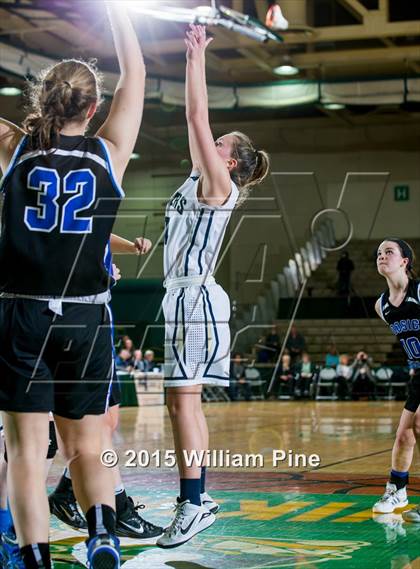 Thumbnail 1 in Susquehanna Valley vs. Hoosick Falls (NYSPHSAA Class B Final) photogallery.