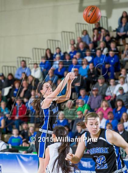 Thumbnail 2 in Susquehanna Valley vs. Hoosick Falls (NYSPHSAA Class B Final) photogallery.
