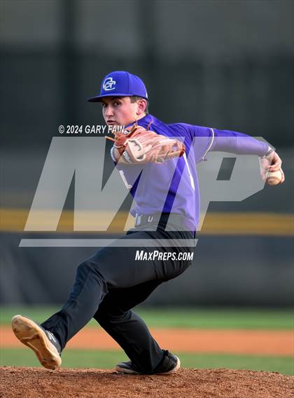 Thumbnail 2 in Grundy County vs Hixson (Wildcat Classic) photogallery.