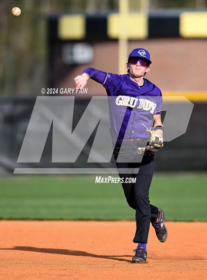 Thumbnail 3 in Grundy County vs Hixson (Wildcat Classic) photogallery.