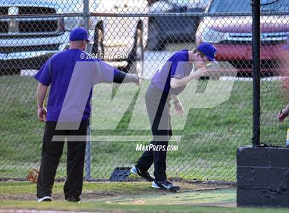 Thumbnail 2 in Grundy County vs Hixson (Wildcat Classic) photogallery.