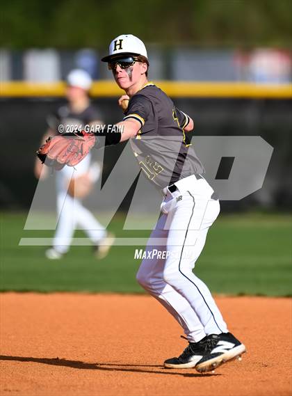 Thumbnail 3 in Grundy County vs Hixson (Wildcat Classic) photogallery.