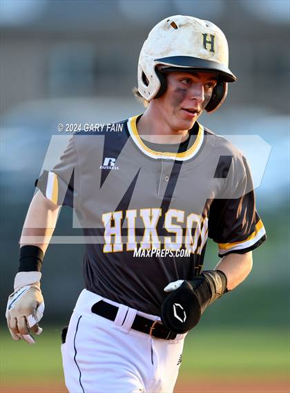 Thumbnail 2 in Grundy County vs Hixson (Wildcat Classic) photogallery.