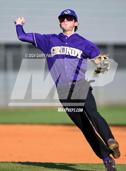 Thumbnail 2 in Grundy County vs Hixson (Wildcat Classic) photogallery.