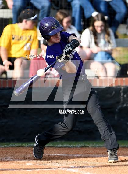 Thumbnail 3 in Grundy County vs Hixson (Wildcat Classic) photogallery.