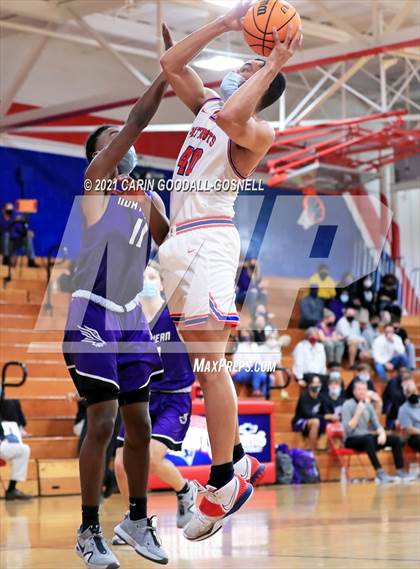 Thumbnail 3 in West Carteret vs. Northern Guilford (NCHSAA 3A Round 3 Playoff) photogallery.