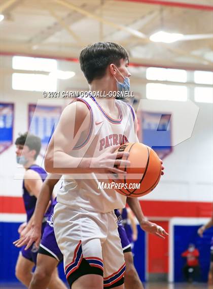 Thumbnail 1 in West Carteret vs. Northern Guilford (NCHSAA 3A Round 3 Playoff) photogallery.