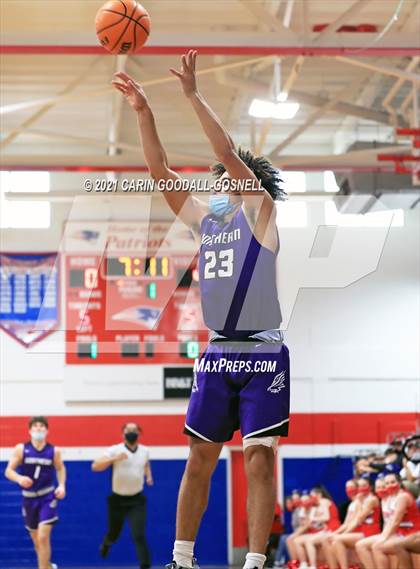 Thumbnail 1 in West Carteret vs. Northern Guilford (NCHSAA 3A Round 3 Playoff) photogallery.