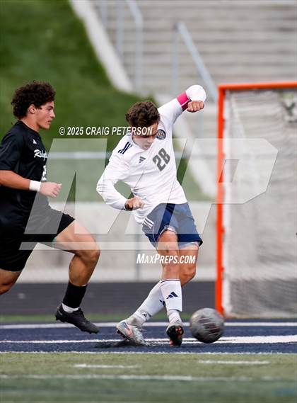 Thumbnail 2 in Ridgeline vs. Snow Canyon (UHSAA 4A Second Round) photogallery.