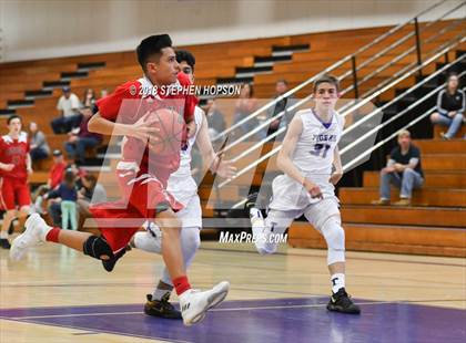 Thumbnail 2 in Lincoln @ Tokay photogallery.