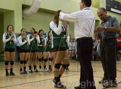 Thumbnail 1 in Eagle Rock vs. Verdugo Hills (CIF LA City Section D3 Final) photogallery.