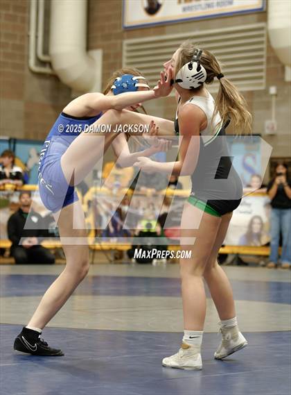 Thumbnail 2 in JV: Moapa Valley vs Virgin Valley (Duels @ Moapa Valley) photogallery.