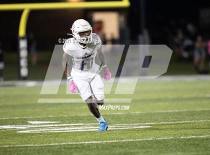 Thumbnail 2 in Veterans vs Houston County photogallery.