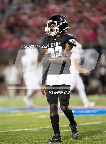 Thumbnail 1 in Veterans vs Houston County photogallery.