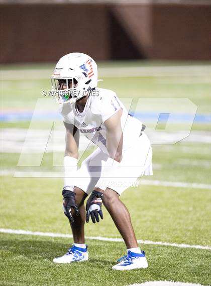 Thumbnail 3 in Veterans vs Houston County photogallery.