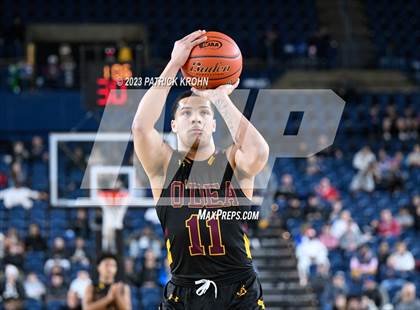 Thumbnail 1 in O'Dea vs. Garfield (WIAA 3A Final) photogallery.