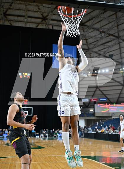 Thumbnail 1 in O'Dea vs. Garfield (WIAA 3A Final) photogallery.