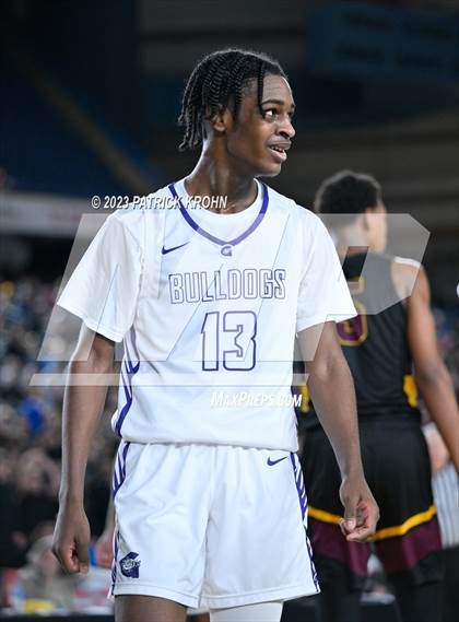 Thumbnail 2 in O'Dea vs. Garfield (WIAA 3A Final) photogallery.