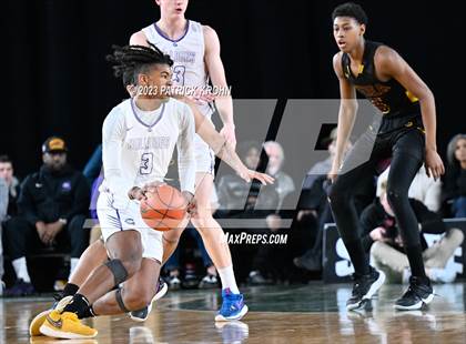 Thumbnail 3 in O'Dea vs. Garfield (WIAA 3A Final) photogallery.