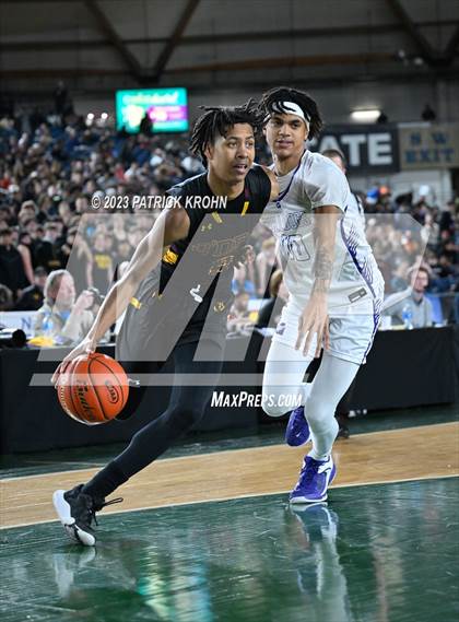Thumbnail 1 in O'Dea vs. Garfield (WIAA 3A Final) photogallery.