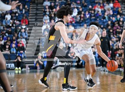 Thumbnail 3 in O'Dea vs. Garfield (WIAA 3A Final) photogallery.