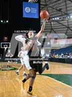 Photo from the gallery "O'Dea vs. Garfield (WIAA 3A Final)"