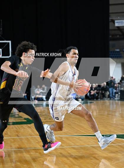 Thumbnail 3 in O'Dea vs. Garfield (WIAA 3A Final) photogallery.