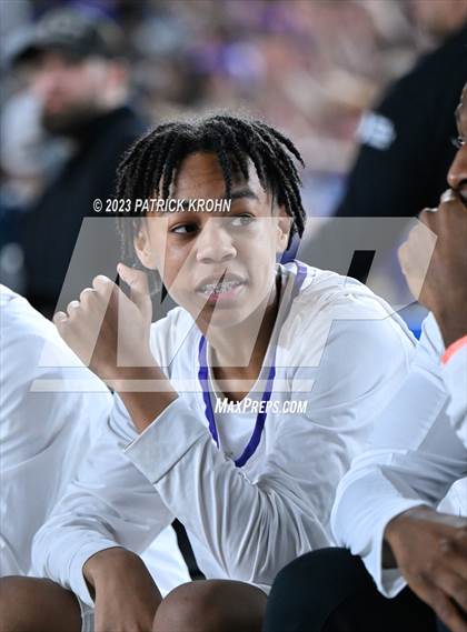 Thumbnail 1 in O'Dea vs. Garfield (WIAA 3A Final) photogallery.
