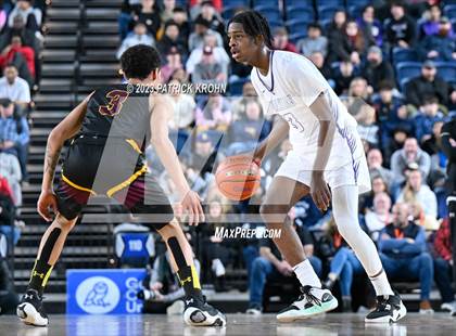 Thumbnail 1 in O'Dea vs. Garfield (WIAA 3A Final) photogallery.