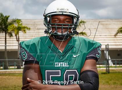 Thumbnail 1 in Miami Central (2016 Preseason Top 25 Early Contenders Photo Shoot)  photogallery.