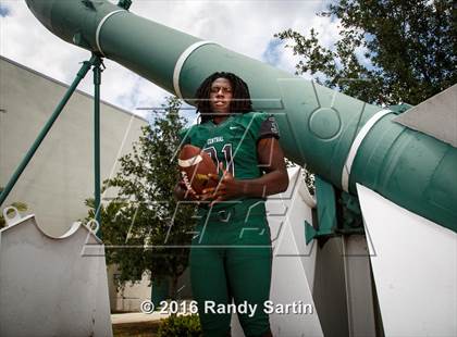 Thumbnail 1 in Miami Central (2016 Preseason Top 25 Early Contenders Photo Shoot)  photogallery.