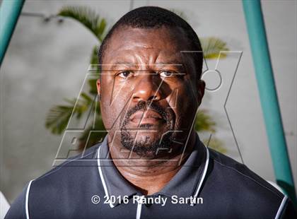 Thumbnail 3 in Miami Central (2016 Preseason Top 25 Early Contenders Photo Shoot)  photogallery.