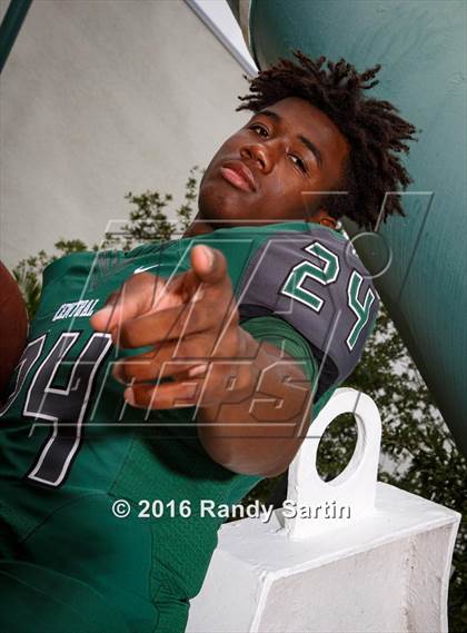 Thumbnail 3 in Miami Central (2016 Preseason Top 25 Early Contenders Photo Shoot)  photogallery.