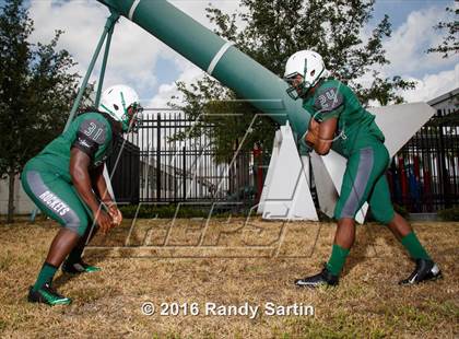 Thumbnail 3 in Miami Central (2016 Preseason Top 25 Early Contenders Photo Shoot)  photogallery.