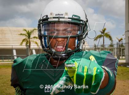 Thumbnail 2 in Miami Central (2016 Preseason Top 25 Early Contenders Photo Shoot)  photogallery.